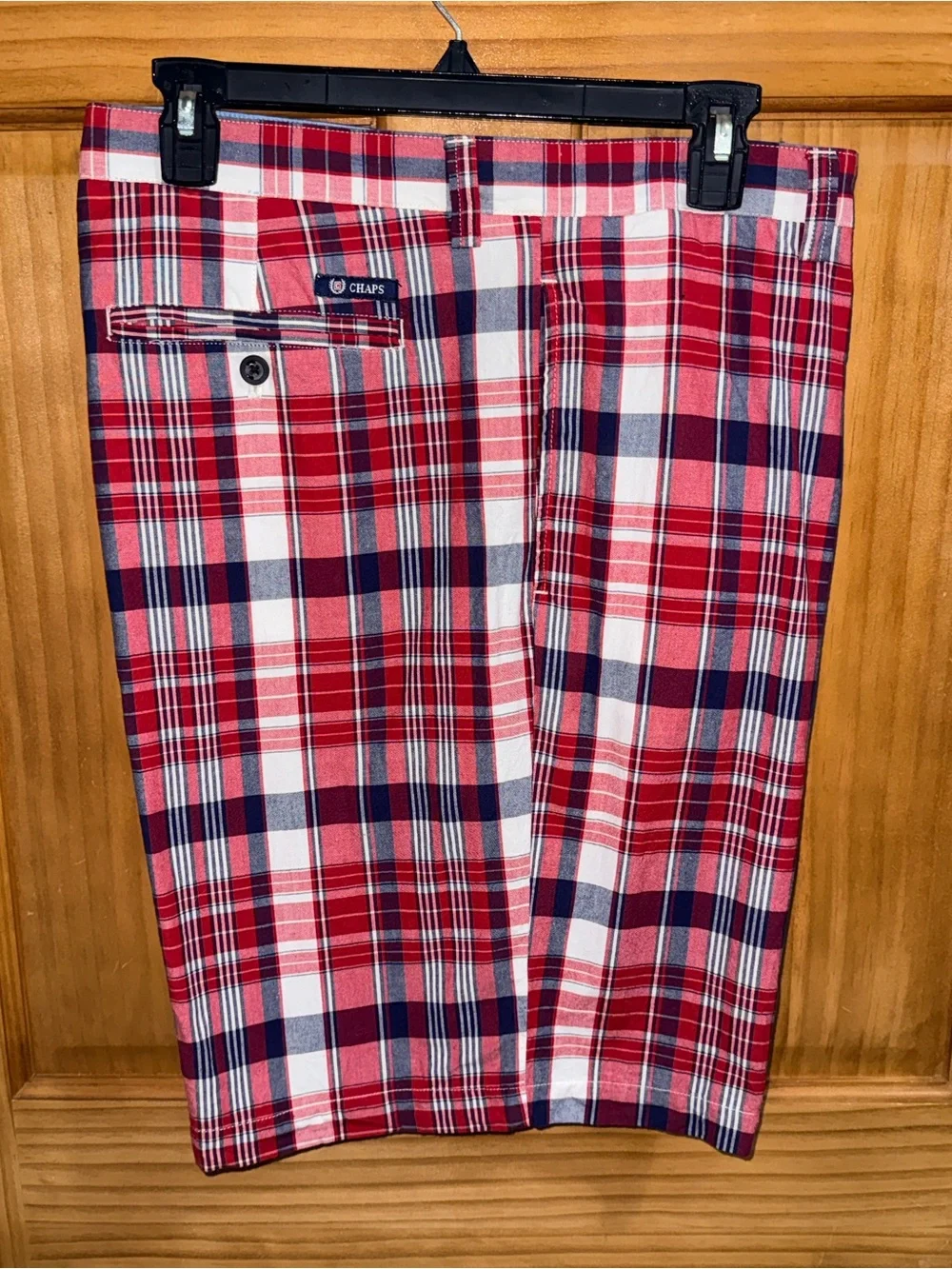 Chaps Men’s Red White and Navy Plaid Men's Flat Front Shorts42-EC